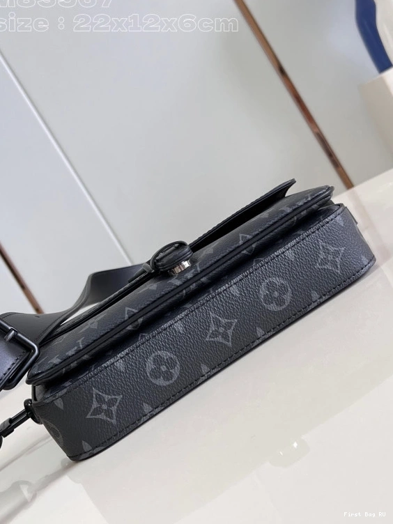 Firstbag LOUIS Wallet Montsouris Wearable VUITTON 0713